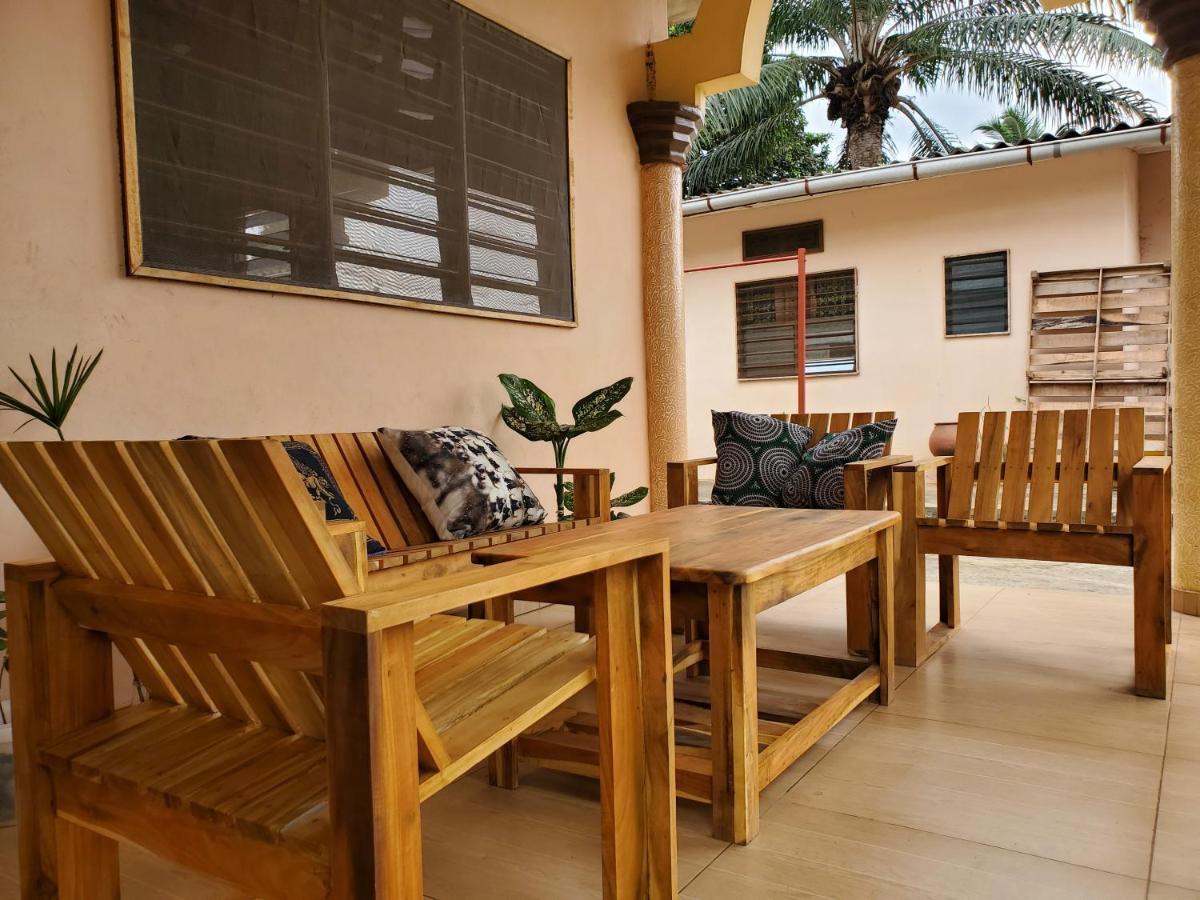 Ferienwohnung Au Coeur De Ouidah Exterior foto
