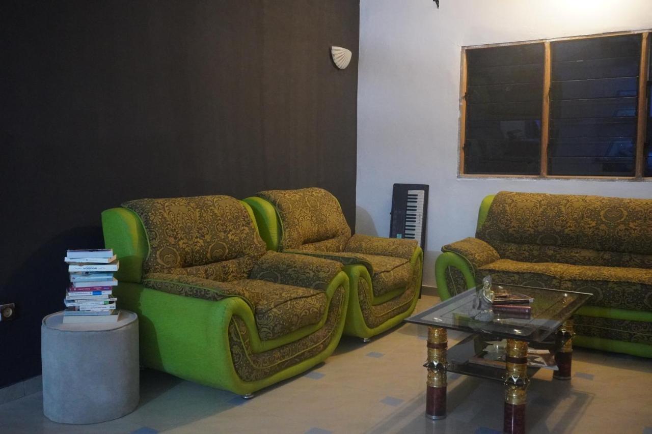 Ferienwohnung Au Coeur De Ouidah Exterior foto